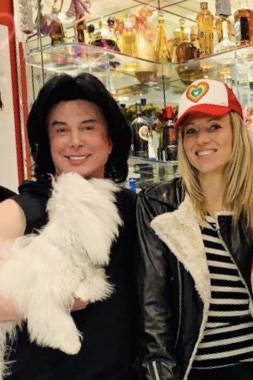 Frank Marino's guests at his Las Vegas home have included pop icon Debbie Gibson. (Frank Marino)