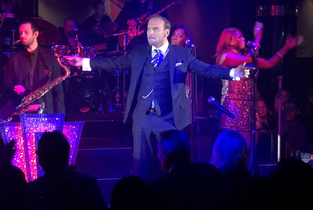 Matt Goss performs at 1 Oak Nightclub at the Mirage in Las Vegas on Saturday, Nov. 10, 2018. (J ...