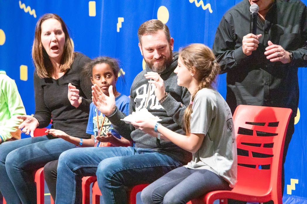 Contestants compete on "Double Dare Live!" (The Smith Center)
