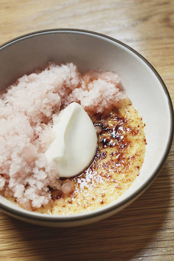 Creme brulee at Elio. (Hagop Kalaidjian)