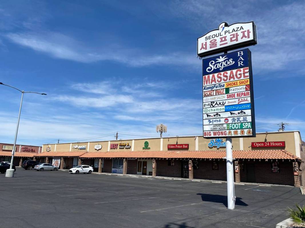 Seoul Plaza offers a variety of Asian takeout in one stop (Al Mancini/Las Vegas Review-Journal)