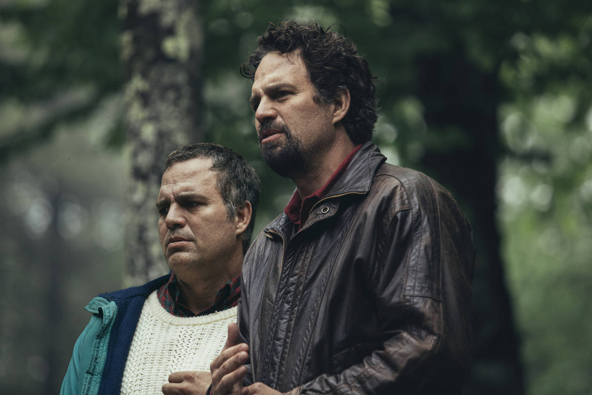 Mark Ruffalo and Mark Ruffalo in a scene from "I Know This Much Is True." (Atsushi Nishijima/HBO)