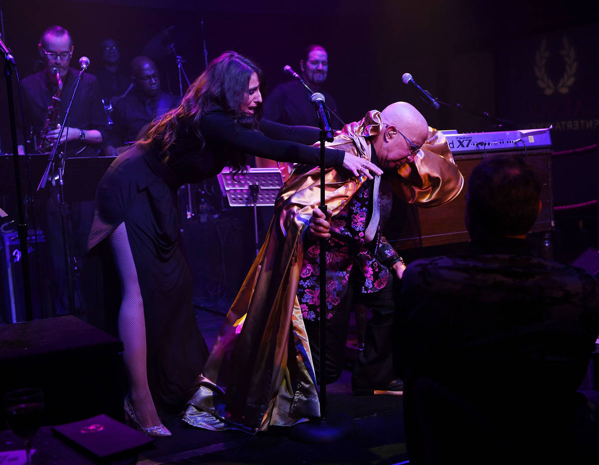 LAS VEGAS, NV - SEPTEMBER 06: Paul Shaffer performs at Cleopatra's Barge at Caesars Palace on ...