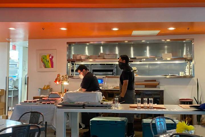 Bruce Kalman (left) at a Soul Belly BBQ pop-up (Al Mancini/Las Vegas Review-Journal)