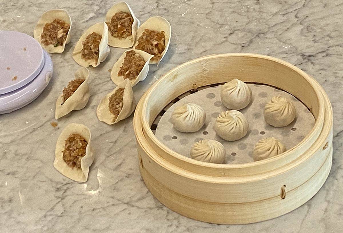 Xiao Long Bao being assembled at Din Tai Fung. (Al Mancini/Las Vegas Review-Journal)