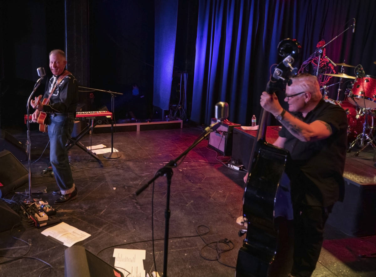 The Reverend Horton Heat's Jim Heath, left, and Jimbo Wallace, preform at the Fremont Country C ...
