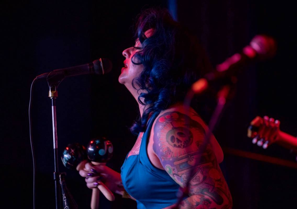 Shanda & the Howlers preform as live music returns at the Fremont Country Club on Thursday, ...