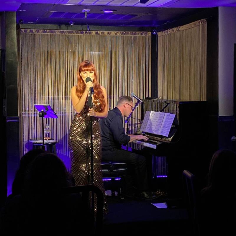 Lisa Marie Smith and Dan Ellis perform at The Vegas Room at Commercial Center in Las Vegas on S ...