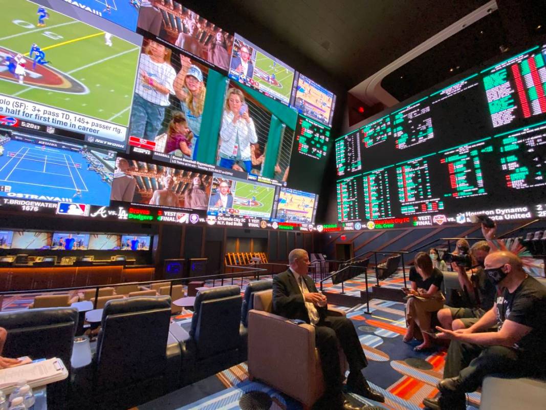 Derek Stevens is shown at Circa Sports. (Chase Stevens/Las Vegas Review-Journal) @csstevensphoto