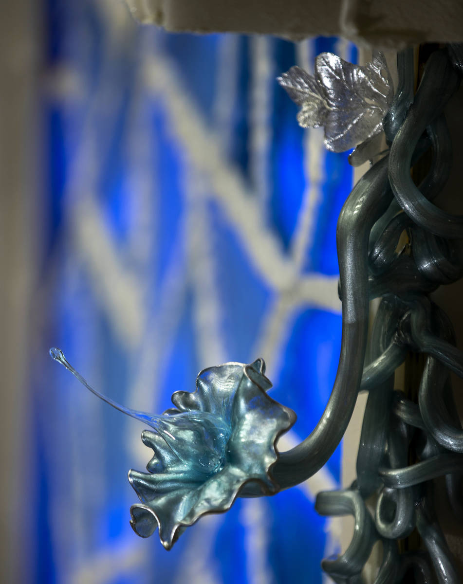 A pulled sugar technique is used to create flowers and vines. L.E. Baskow/Las Vegas Review-Jour ...