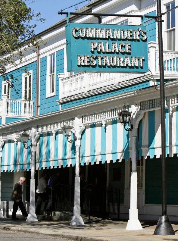FILE - In this Jan. 7, 2009 file photo, The longtime chef of the famed turquoise and white Comm ...