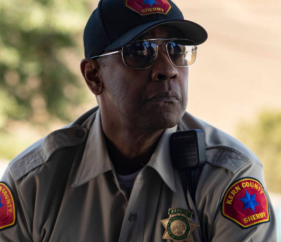 Denzel Washington gained 35 pounds for his role as a policeman chasing a possible serial killer ...