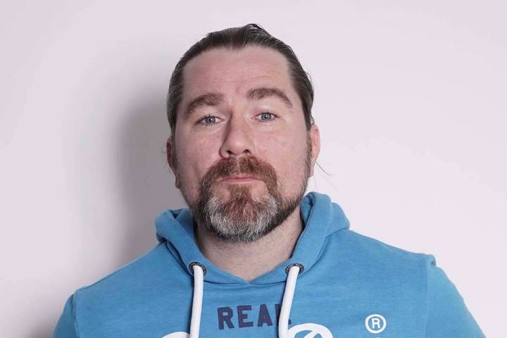 Actor Roger Clark (Chris Comfort).