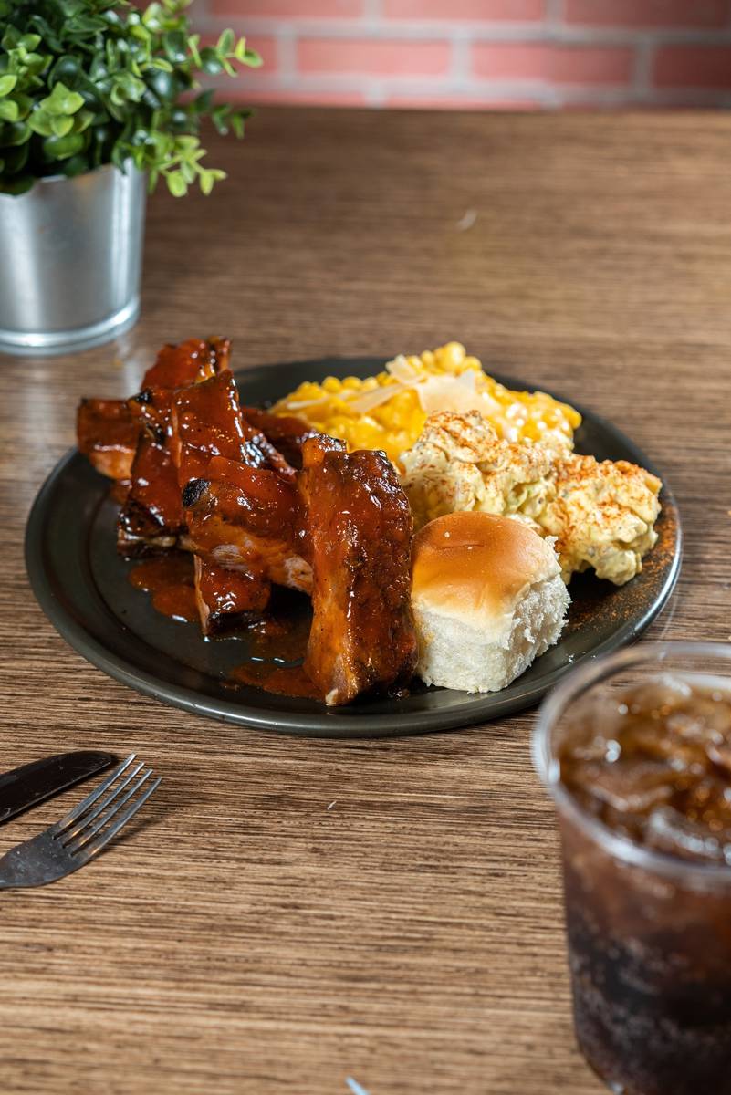 St. Louis-style ribs at Smoke & Fire. (Smoke & Fire)