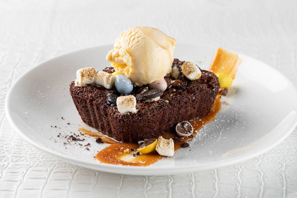 Rocky road fudge brownie at STK Steakhouse. (STK Steakhouse)
