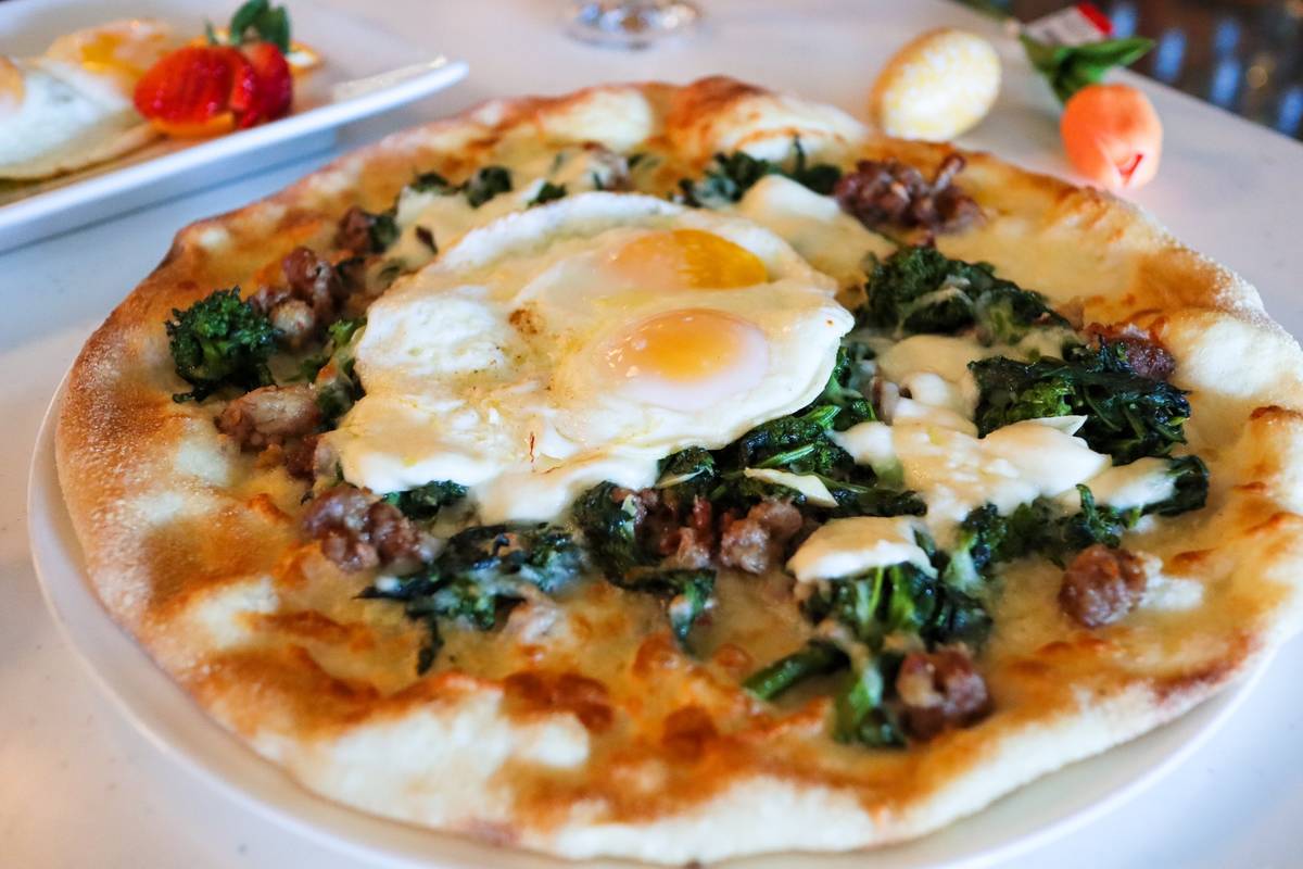 Pizza Eggs & I at Siena Italian Trattoria. (Siena Italian Trattoria)