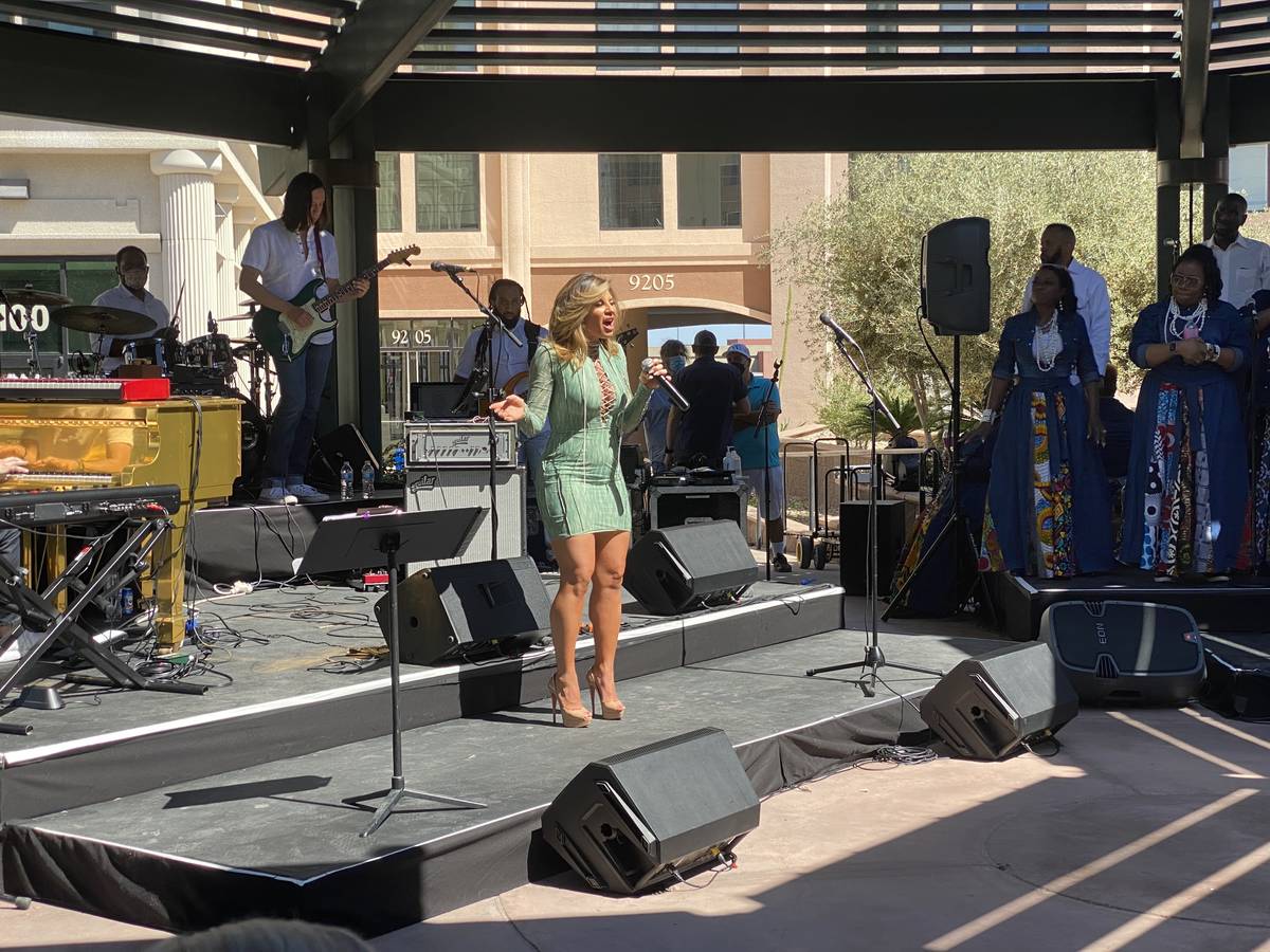 Mikalah Gordon performs at Gospel Brunch at DW Bistro on Sunday, April 4, 2021. (John Katsilome ...
