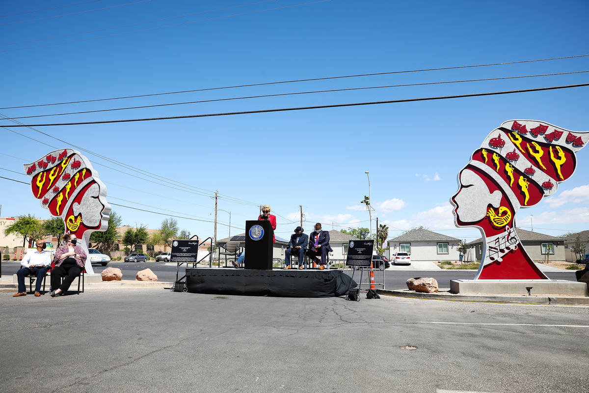 Las Vegas Mayor Carolyn Goodman addresses the crowd at an unveiling of "Queen of Arts" sculptur ...