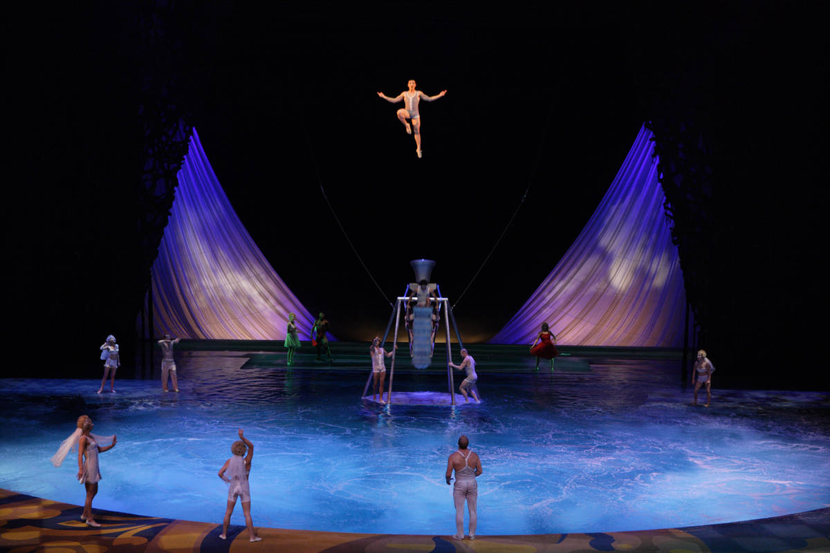 A scene from the Cirque du Soleil show "O" at Bellagio. (Cirque du Soleil)