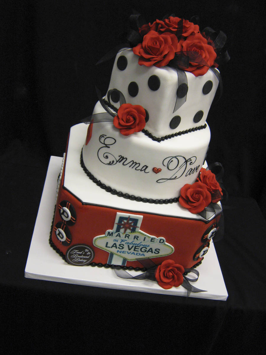 A cake created by Freed's Bakery of Las Vegas. (Freed's Bakery)