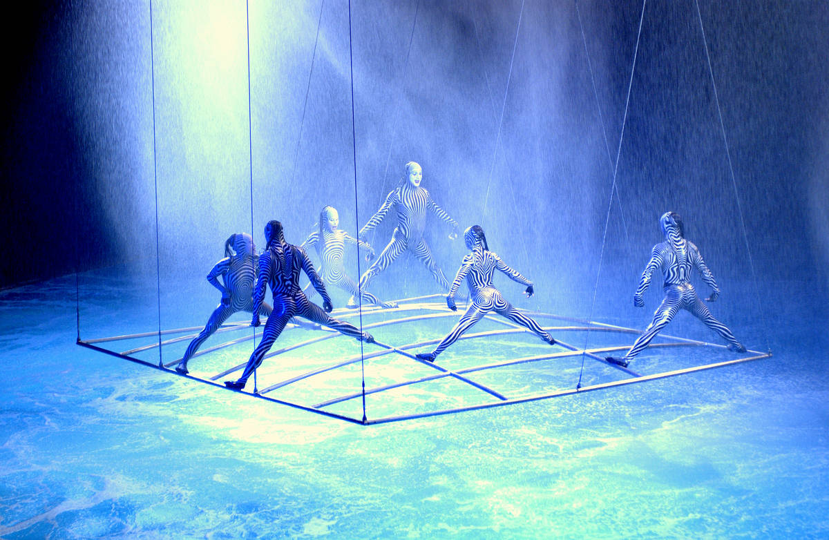 A scene from the Cirque du Soleil show "O" at Bellagio. (Cirque du Soleil)
