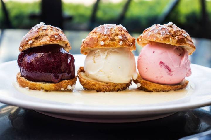 Trio of profiteroles at Mon Ami Gabi at Paris Las Vegas. (Mon Ami Gabi)