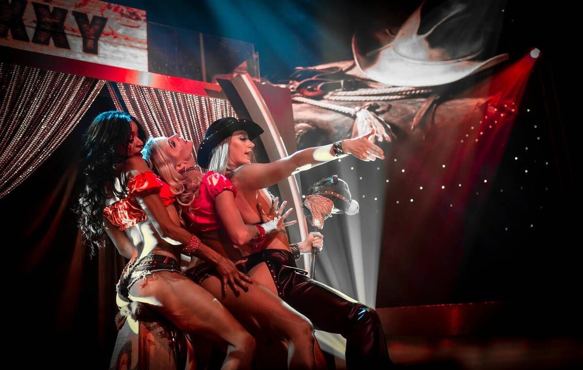 "Sexxy" performed more than 1,000 shows at Westgate Cabaret (Erik Kabik Photography/ erikkabik.com)