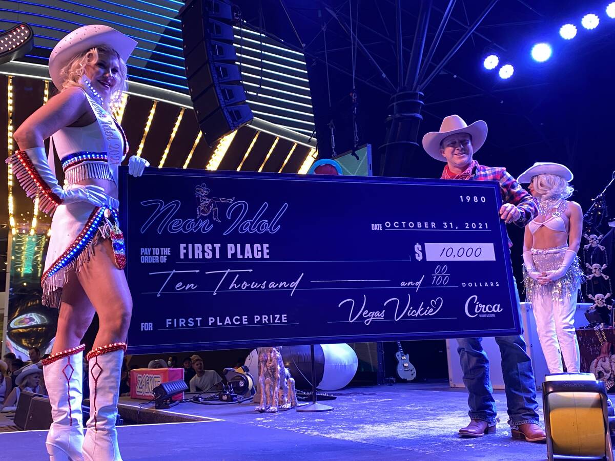 Mistianna Lund, winner of the Circa Vegas Vickie costume contest, is shown with her commemorati ...