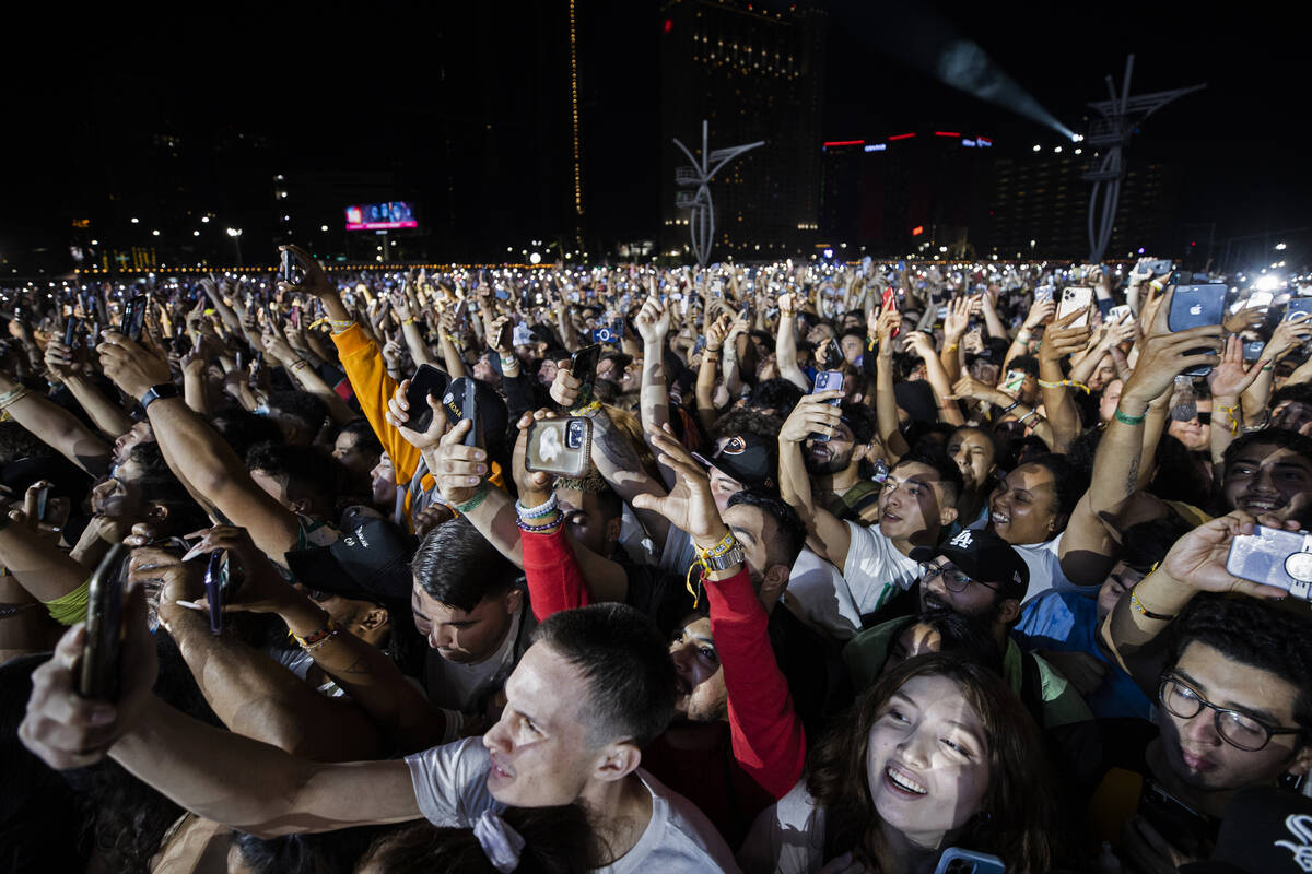 Festival goers listen to a performance during Day N Vegas at the Las Vegas Festival Grounds on ...