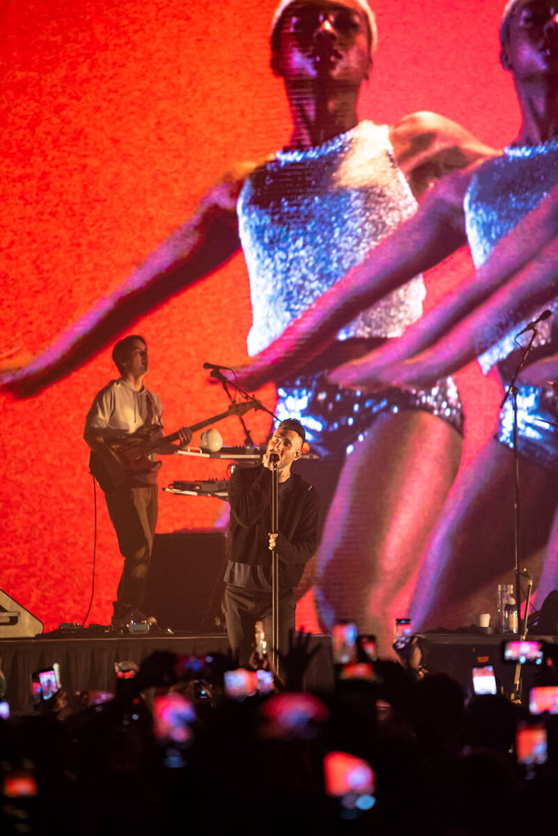 Maroon 5 performs on New Year's Eve 2021 at The Chelsea at The Cosmopolitan of Las Vegas. (Patr ...