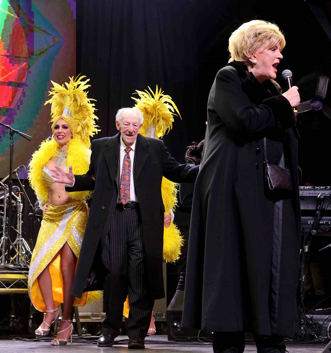 Former Las Vegas Mayor Oscar Goodman joins his wife, Mayor Carolyn Goodman, just before midnigh ...
