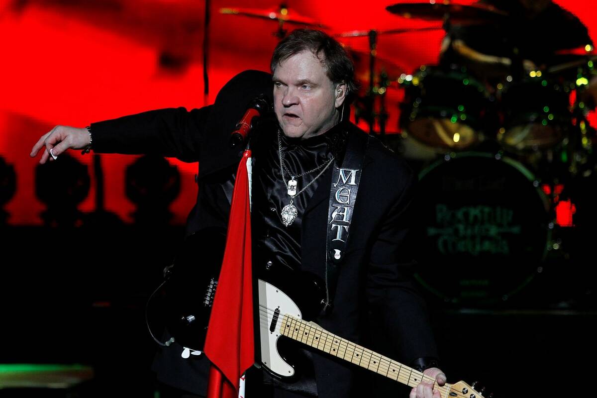 Meat Loaf performs at Planet Hollywood in Las Vegas on Oct. 3, 2013. (Las Vegas Review-Journal)