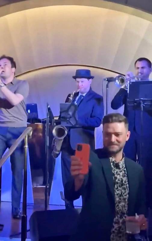 Justin Timerlake shoots a selfie as Jimmy Fallon, Rob Stone and Jason Levi perform at Delilah a ...