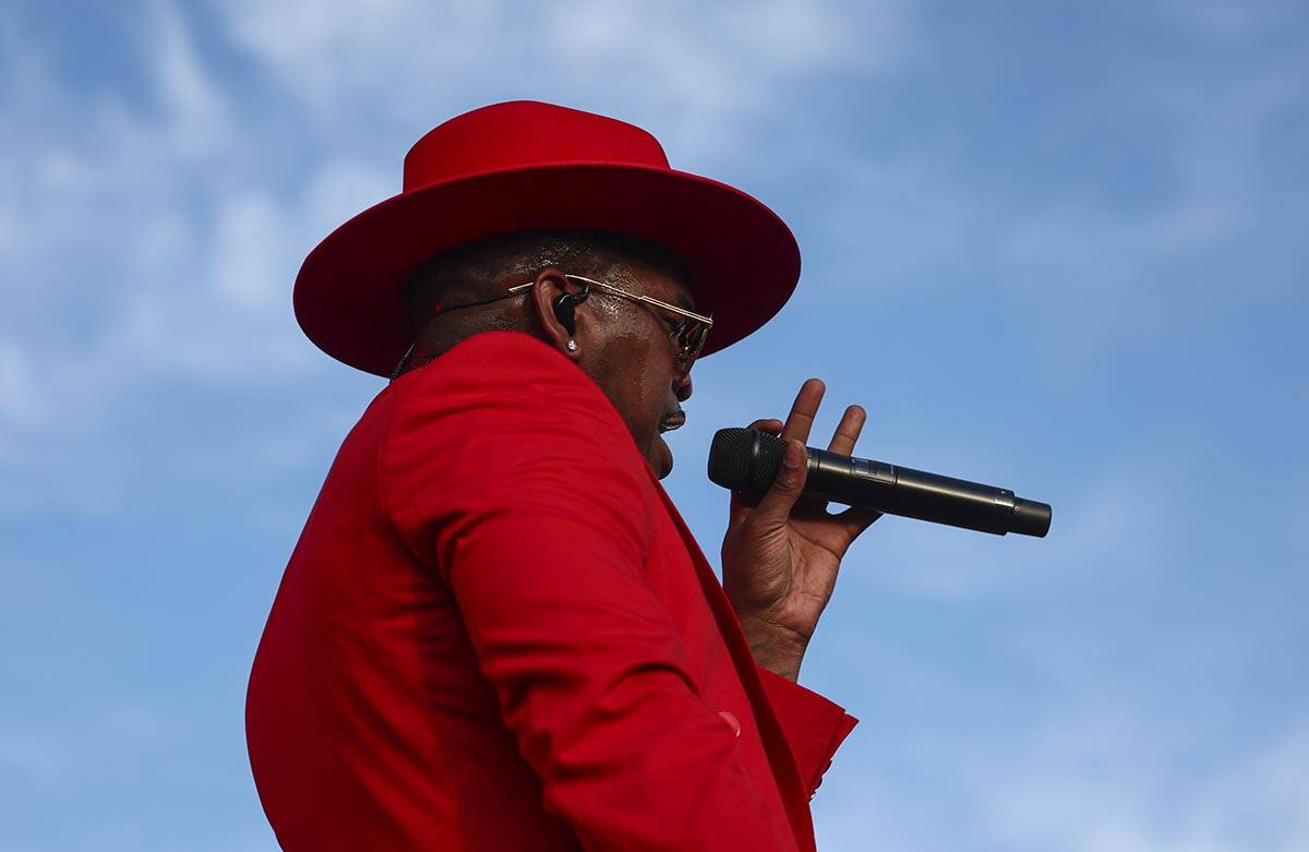 Ne-Yo performs during the Lovers & Friends music festival on Saturday, May 14, 2022, in Las ...