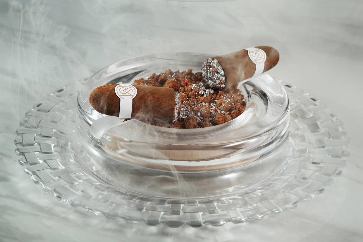 Don't you love the smell of a good cigar? This dessert version made from milk chocholate fools ...