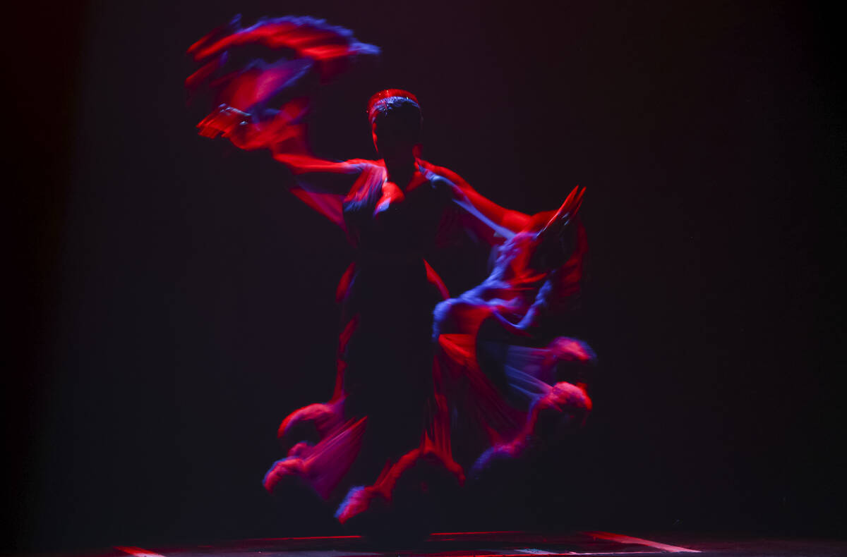 Lou Lou la Duchesse de Riere, of Mohawk Territory of Kahnawake in Quebec, Canada, competes for ...