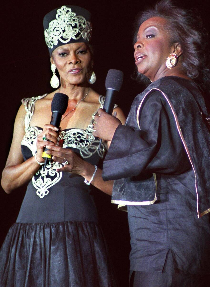 Dionne Warwick, left, & Gladys Knight. (Las Vegas Review-Journal file)