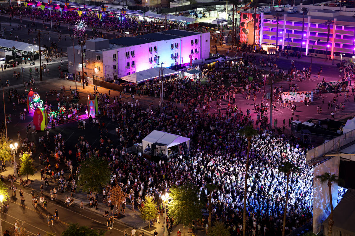 Fans gather at the Huntridge Stage on the first night of the Life is Beautiful music, art and f ...