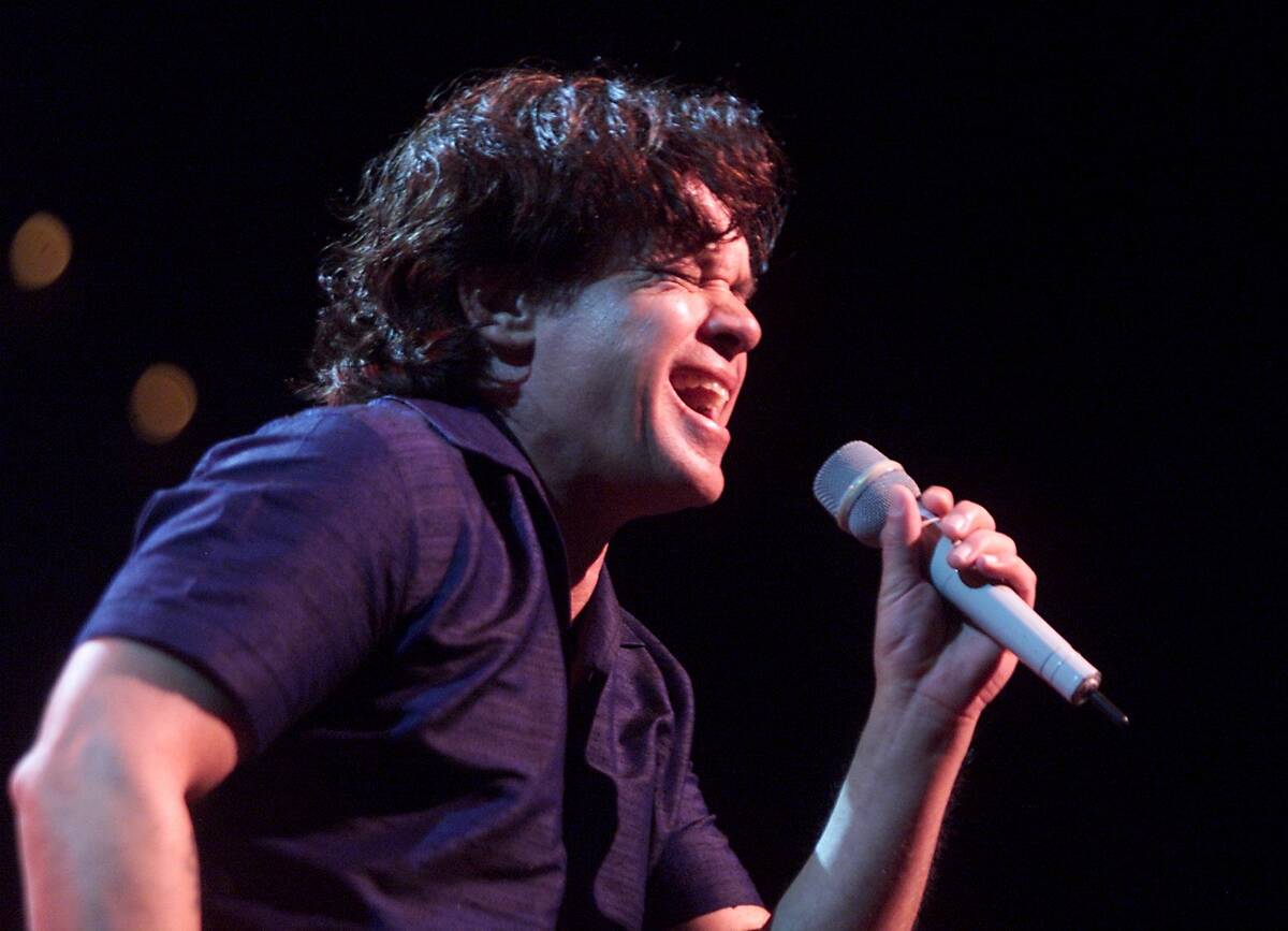 John Mellencamp performs during the Tiger Jam IV benefit concert at Mandalay Bay Saturday, Apri ...