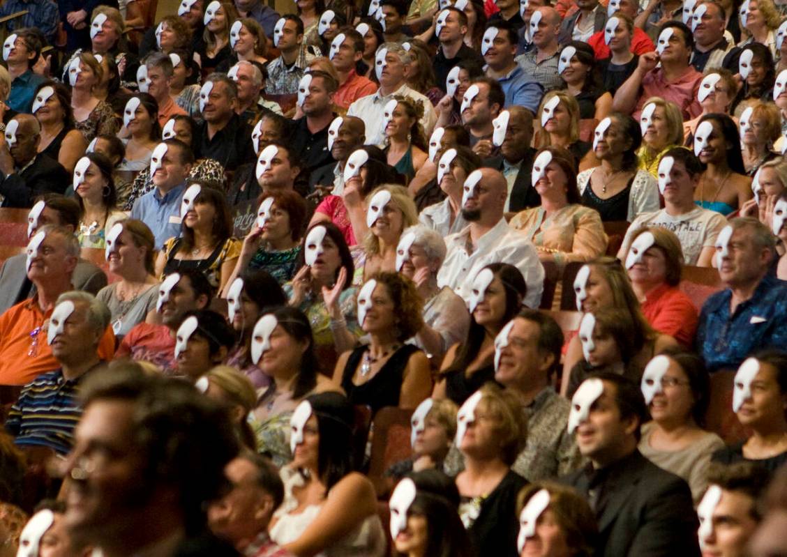 "Phantom - The Las Vegas Spectacular" at The Venetian hotel-casino makes history for its fourth ...