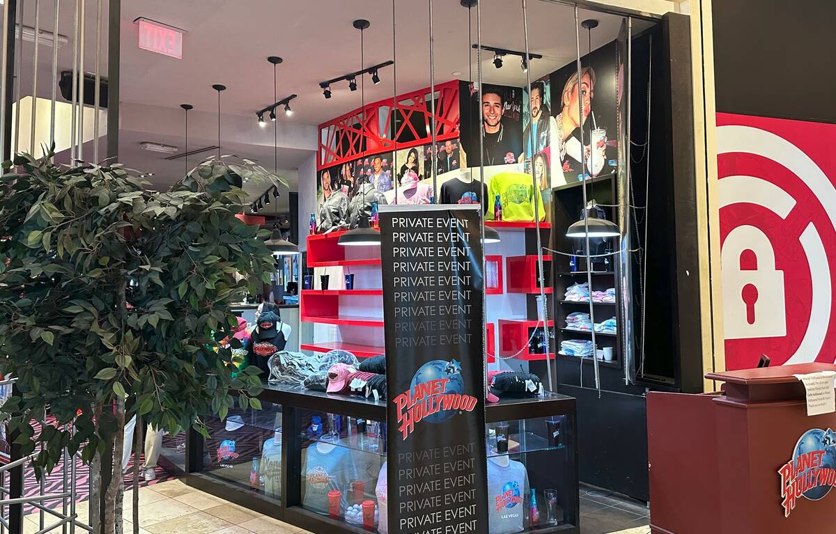 Planet Hollywood Restaurant is shown about an hour after closing at the Forum Shops at Caesars ...