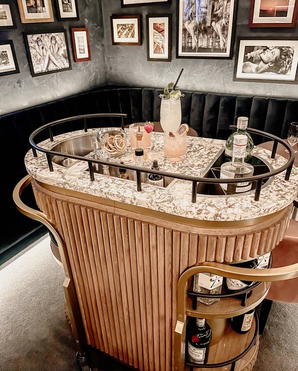 The gin cart in the lounge at Ocean Prime steakhouse on the Las Vegas Strip. (Ocean Prime)