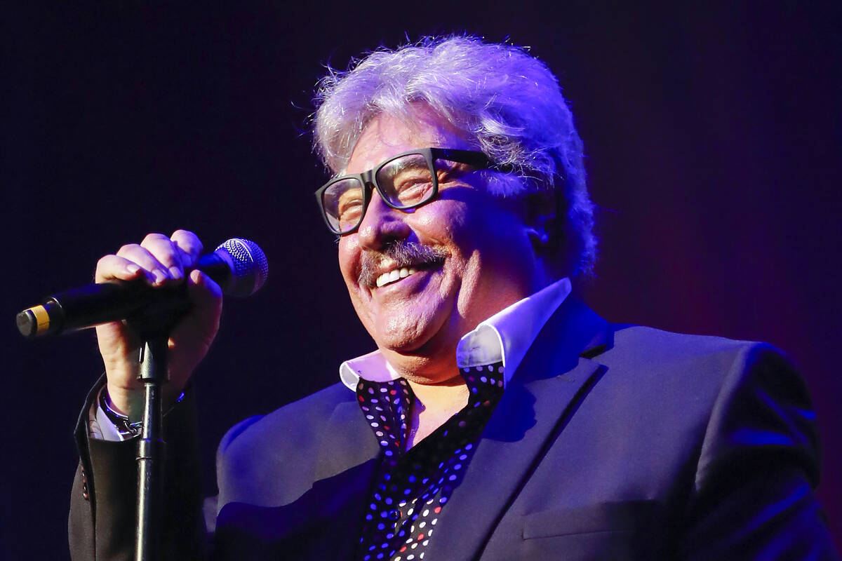 Tony Orlando accepts the Mohegan Sun Arena Casino of the Year award at the 13th Annual ACM Hono ...