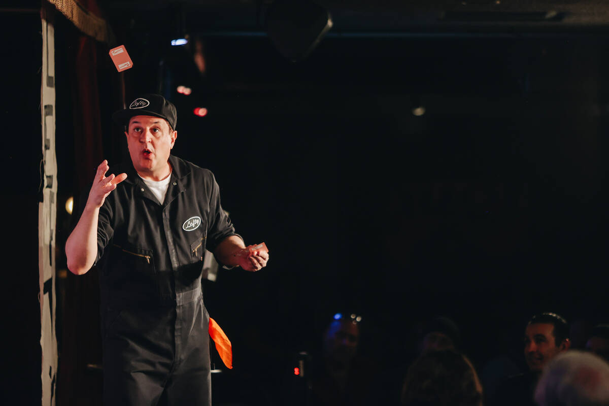 Douglas “Lefty” Leferovich performs during Murray Sawchuck’s last headlini ...