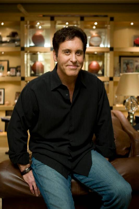 Danny Gans poses his his dressing room at the Encore Theater on Jan. 23, 2009. (Las Vegas Revie ...
