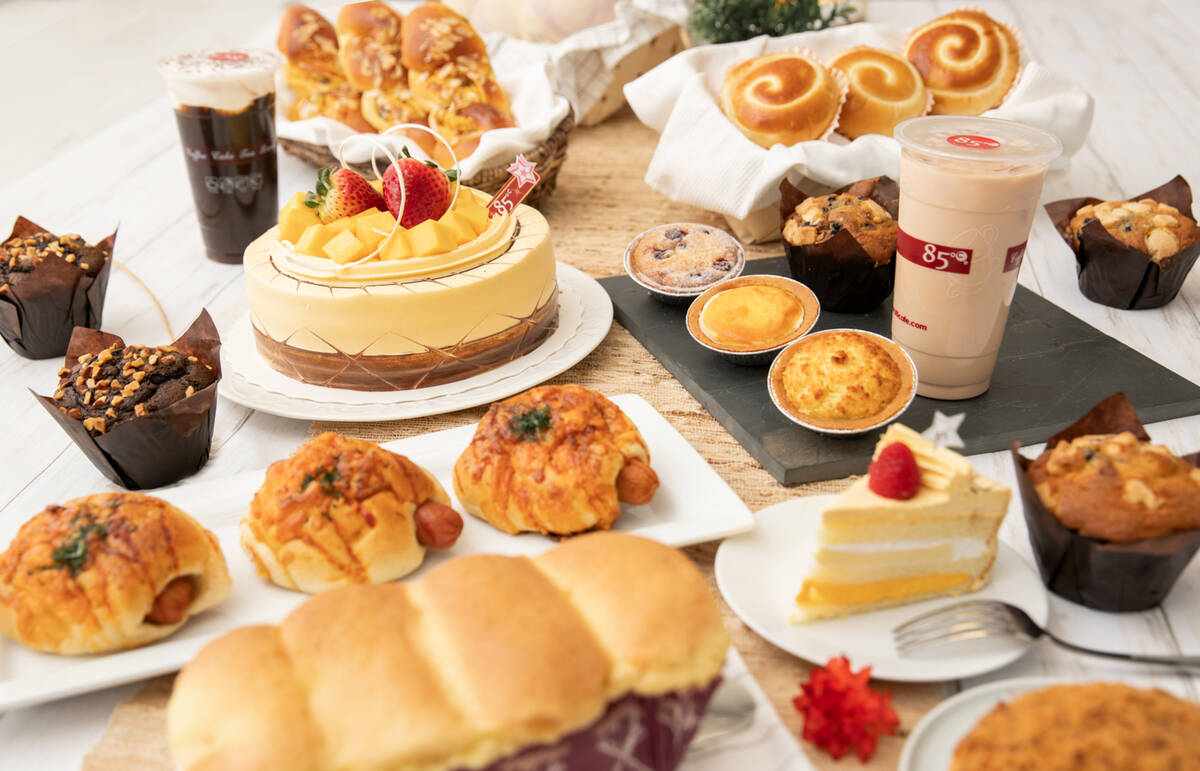 85°C Bakery Cafe, the Asian bakery chain, has opened a location in the Enterprise area of Las ...