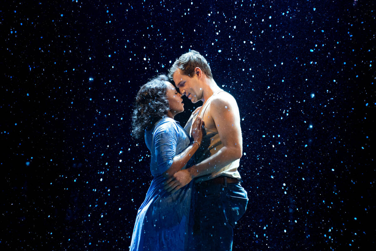 Aisha Jackson and Ryan Valdez in "The Notebook." (Julieta Cervantes)