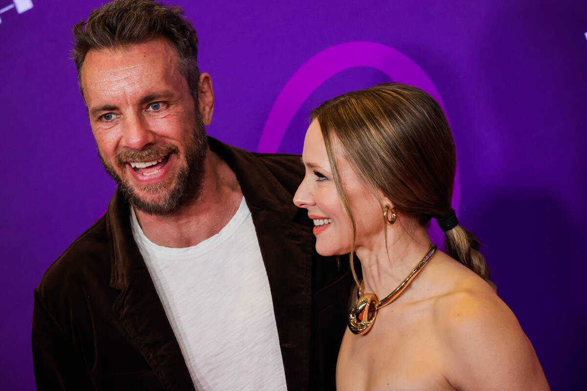 Dax Shepard, left, and Kristen Bell walk the red carpet together at the Power of Love gala at t ...