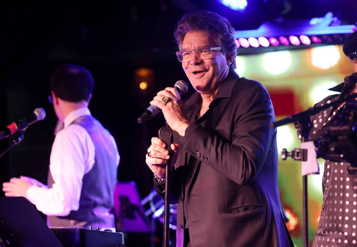 Las Vegas Review-Journal entertainment columnist John Katsilometes entertains the crowd during ...