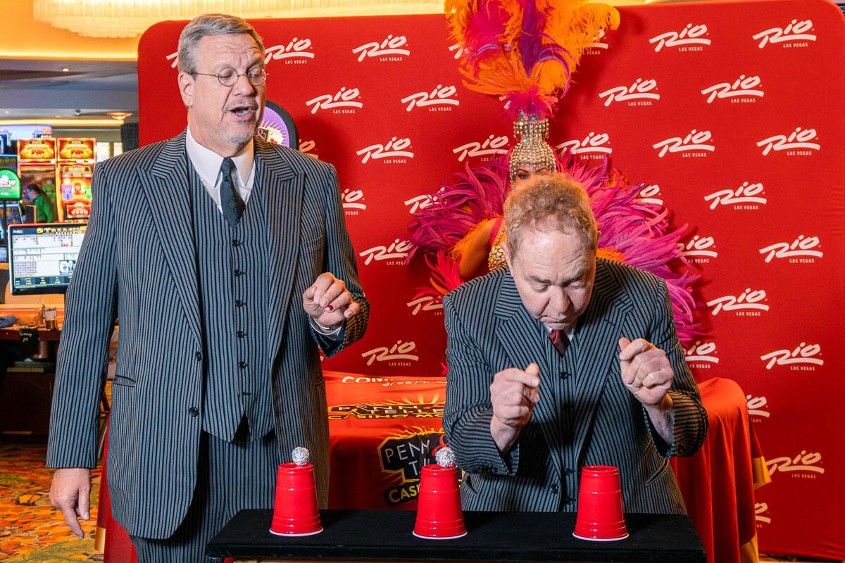 Penn & Teller perform the Cups & Balls trick at the Rio on Monday, March 3, 2025. (Ri ...